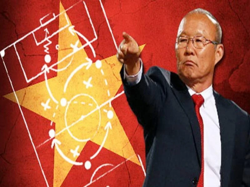 Bóng đá Việt Nam “lên đỉnh”: HLV Park Hang-seo may mắn gặp thời?