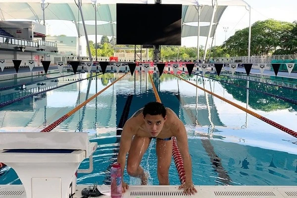 Lộ danh tính VĐV bơi lội Gen Z gây sốt tại Olympic Tokyo