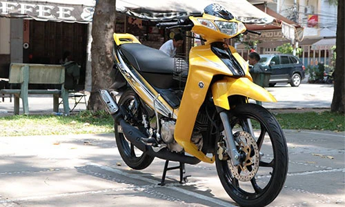 Cận cảnh Yamaha 125ZR 2016 giá 250 triệu ở Sài Gòn