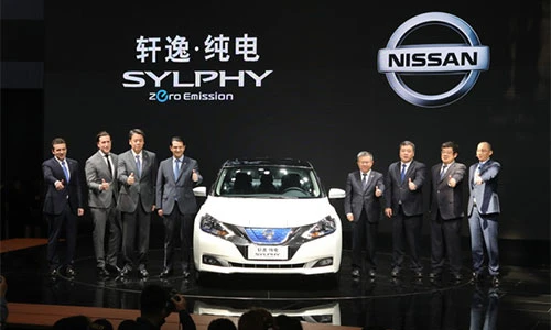 Nissan ra mắt ôtô điện Sylphy với 338 km/lần xạc