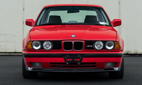 "Soi" BMW M5 đời 1991 như mới, giá chỉ 127 triệu đồng