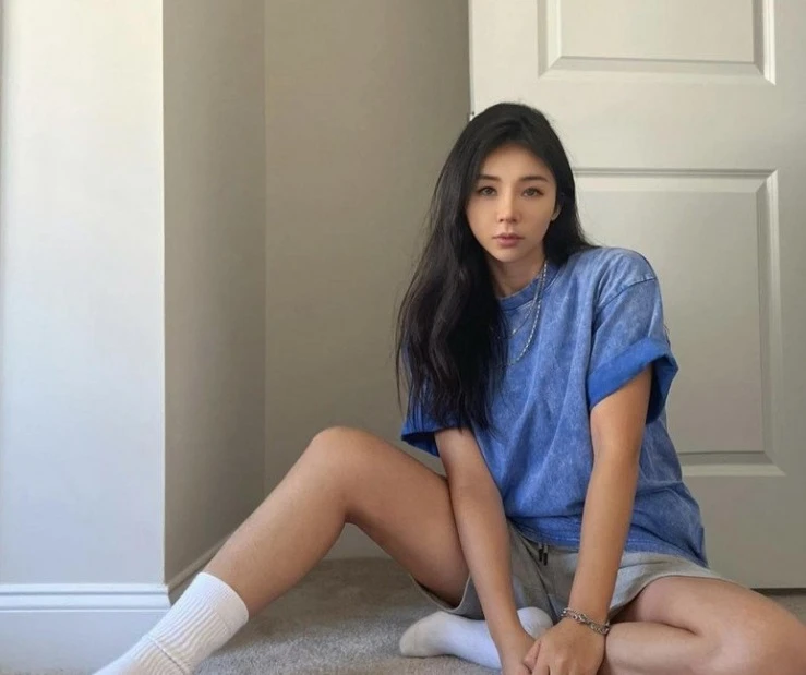 Nữ MC thể thao vóc dáng bốc lửa, chiều cao đáng ngưỡng mộ