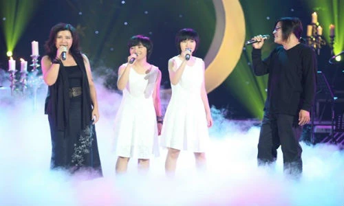 Những bài hát Việt cảm động về gia đình