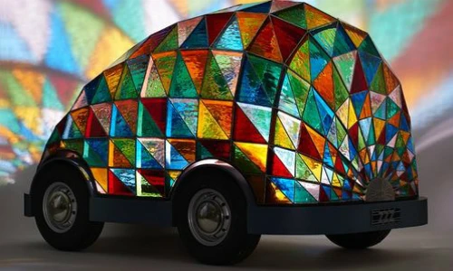 Mê mẩn “siêu xe” thủy tinh có một không hai thế giới