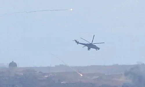Trực thăng Nga khai hỏa tiêu diệt phiến quân ở Syria