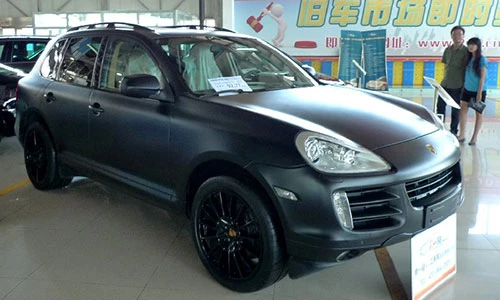 SUV hạng sang Porsche Cayenne S khởi điểm 10 triệu đồng?