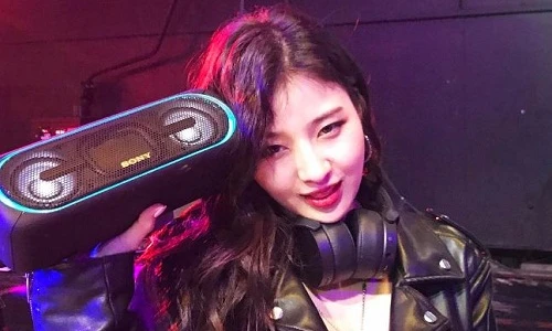 "Nóng người" trước vẻ đẹp mơn mởn của cô gái 9X Hàn Quốc