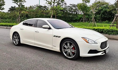 Maserati Quattroporte lăn bánh 2 năm, đại gia Hà Nội "bay" gần 4 tỷ