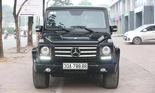 Mercedes-Benz G55 AMG biển "tứ quý 8" hơn 4 tỷ ở Hà Nội