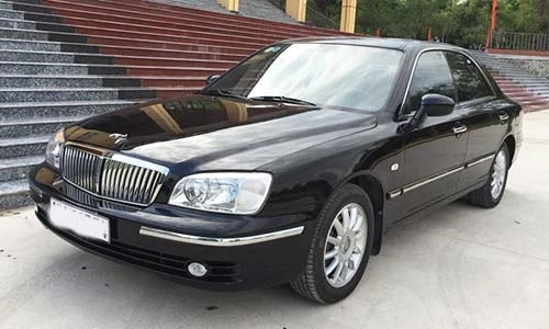 Cận cảnh Hyundai XG300, xe “nguyên thủ” hơn 200 triệu tại Việt Nam