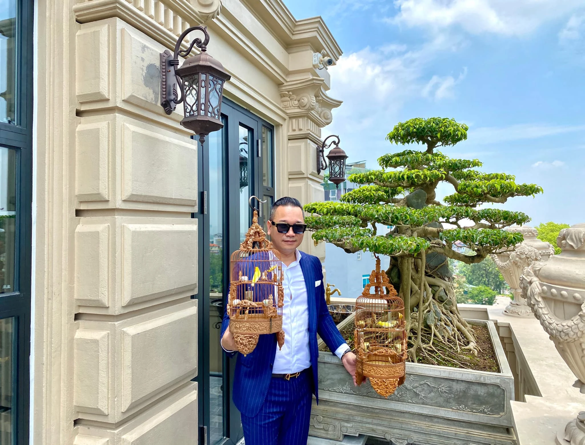 Thú chơi đắt đỏ của đại gia chi tiền tỷ “tậu nhà” cho chim