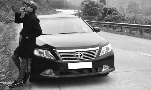 Dàn diễn viên phim 'Về nhà đi con' sở hữu xế hộp gì?