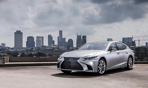 Triệu hồi xe sang Lexus LS500 và LS500h tại Việt Nam