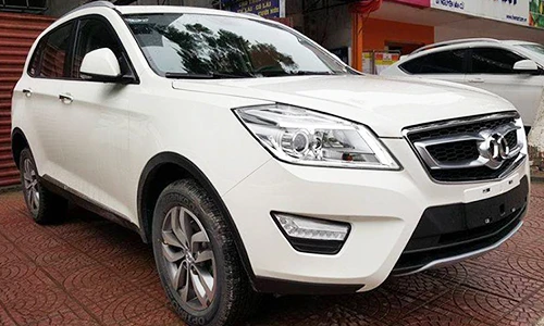 Xe "Tàu" BAIC X65 2016 chỉ hơn 400 triệu tại Việt Nam 