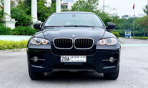 Xe sang BMW X6 dùng 7 năm, bán 1,2 tỷ ở Hà Nội 