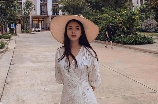 Ngoại hình “cực phẩm” con gái diễn viên Chiều Xuân