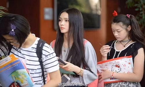 Ngắm vẻ đẹp nao lòng của tân sinh viên nghệ thuật TQ