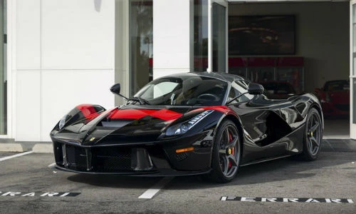 LaFerrari Bespoke choáng ngợp với sức mạnh 950 mã lực