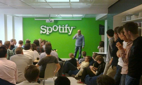 Công ty Spotify mời ông Obama về làm việc có gì đặc biệt?