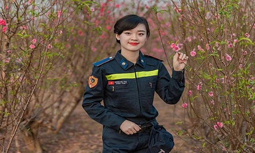 Vẻ đẹp hút hồn của nữ sinh ĐH Phòng cháy chữa cháy