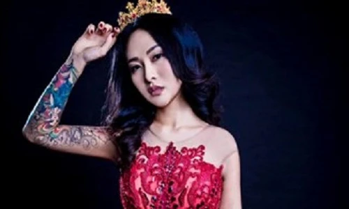 Mỹ nhân xăm trổ SG tuyển chồng “sinh hoạt 20 lần/đêm“