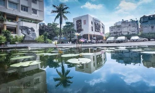 Sinh viên ĐH Văn hóa hãnh diện vì trường đẹp như công viên