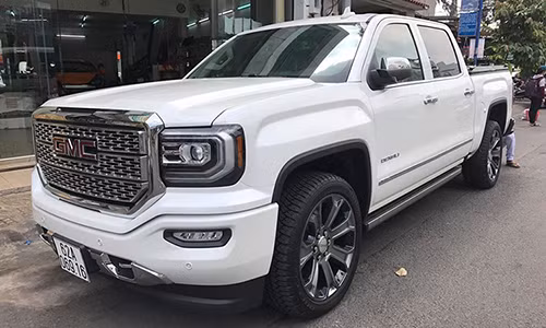 Đại gia Long An "tậu" bán tải GMC Sierra giá 3,5 tỷ
