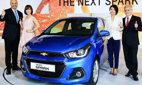 Chevrolet Spark mới giá từ 200 triệu "đấu" Hyundai i10