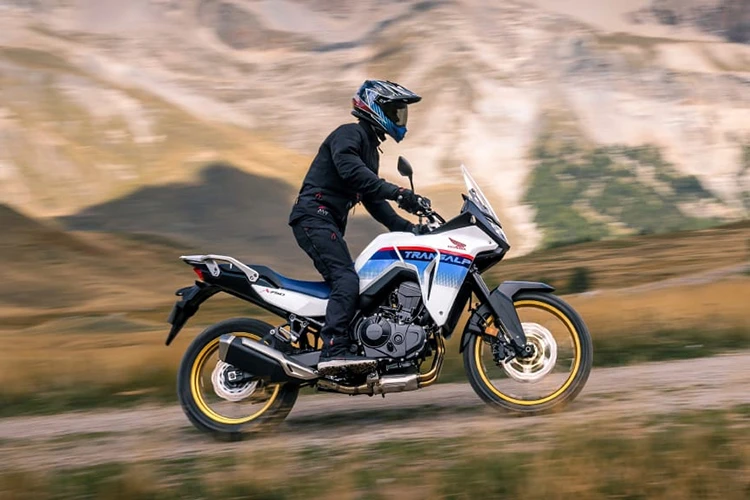  Cận cảnh Honda Transalp 750 vừa ra mắt Việt Nam, giá 309 triệu đồng