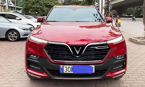 VinFast LUX SA2.0 "chạy lướt" bán hơn 1,5 tỷ ở Hà Nội 