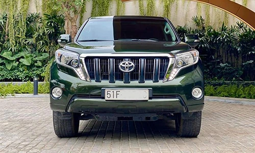 Toyota Land Cruiser Prado dùng 3 năm bán 1,88 tỷ ở Hà Nội