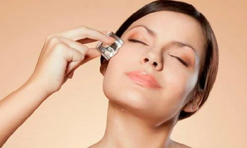 18 mẹo hay nhanh chóng đánh bay mụn trứng cá