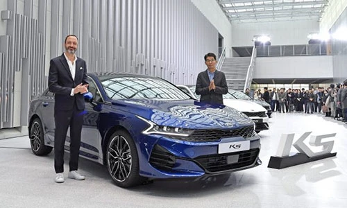 Kia Optima 2020 từ 412 triệu đồng "cháy hàng" tại Hàn Quốc
