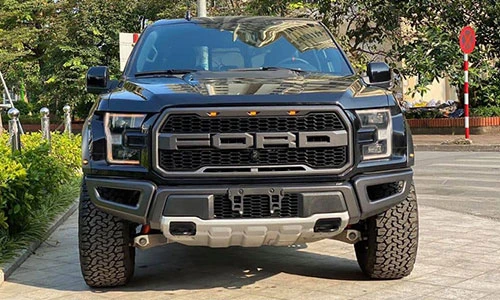 Siêu bản tải Ford F-150 Raptor 2019 hơn 4 tỷ ở Hà Nội 