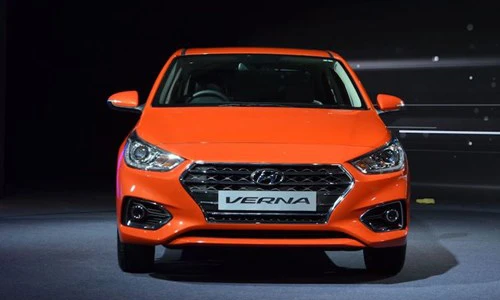 Hyundai Accent giá 217 triệu sắp về Việt Nam "cháy hàng"