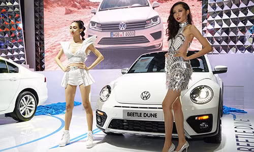 “Con bọ” Volkswagen Beetle giá hơn 1,4 tỷ tại Việt Nam
