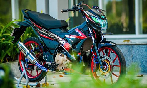 Dân chơi Việt chi hơn 200 triệu độ “xế nổ” Suzuki Satria