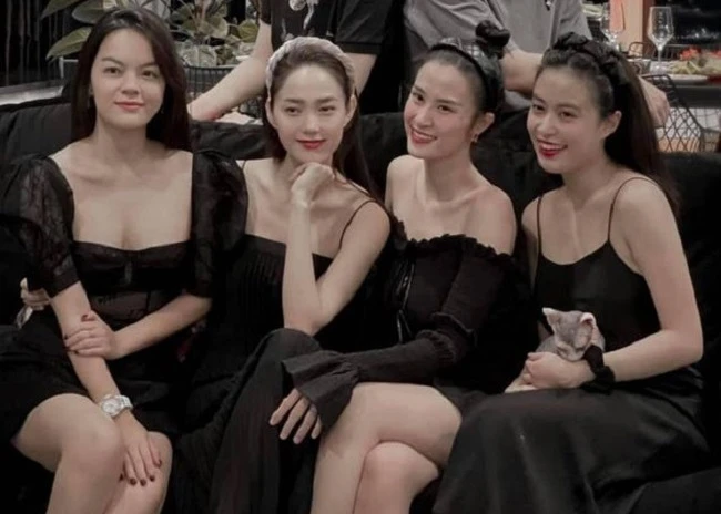 So kè khối tài sản hội bạn thân của Minh Hằng