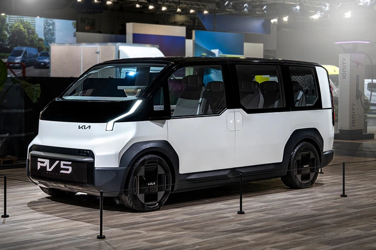 Minivan Kia PV5 2025 chạy điện sẽ trình làng cuối tháng 2/2025