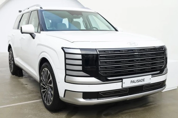 Hyundai Palisade 2025 từ 851 triệu đồng sắp về Việt Nam "cháy hàng"