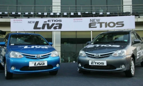 Chi tiết 2 mẫu xe giá rẻ giật mình của Toyota