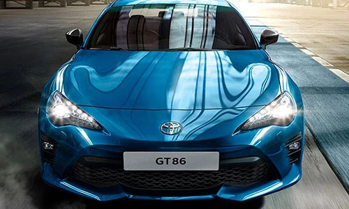 "Soi" Toyota GT86 phiên bản đặc biệt giá gần 1 tỷ đồng