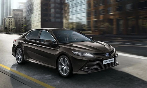 Toyota Camry sắp trở lại châu Âu sau 14 năm vắng bóng