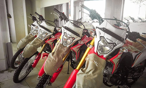 Xe “cào cào” Honda CRF150L 2018 giá 70 triệu tại Việt Nam