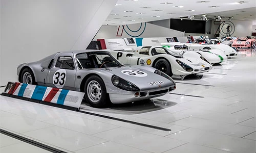 Khai mạc triển lãm đặc biệt 70 năm xe thể thao Porsche