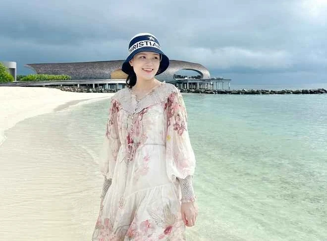 Nhan sắc vợ Đỗ Duy Mạnh sau khi thông báo mang thai lần 2