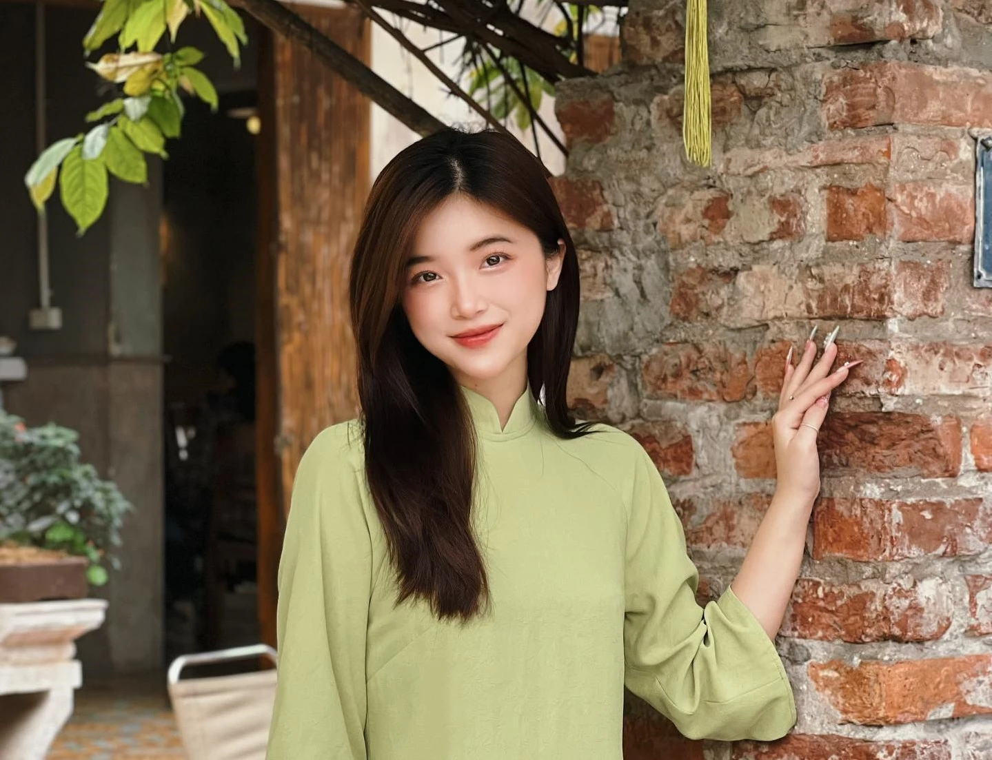 Hot girl chuyên Hùng Vương báo Trung khen ngợi nức nở giờ ra sao?