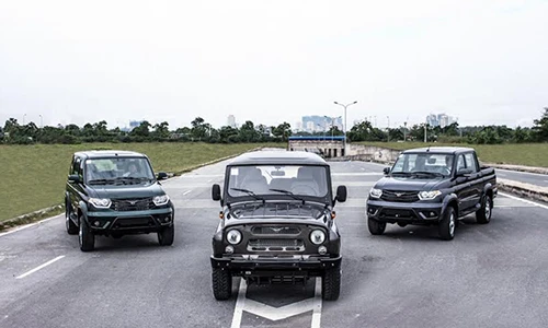Xe ôtô Nga UAZ giá từ 460 triệu "hết cửa" tại Việt Nam?