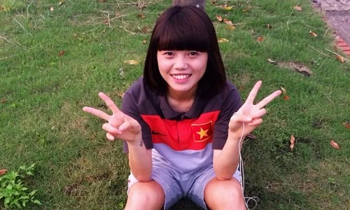 Ngắm cầu thủ hot girl Việt bỏ bóng sang Nhật du học
