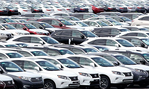 Nhật Bản đóng cửa hàng loạt nhà máy ôtô sau động đất